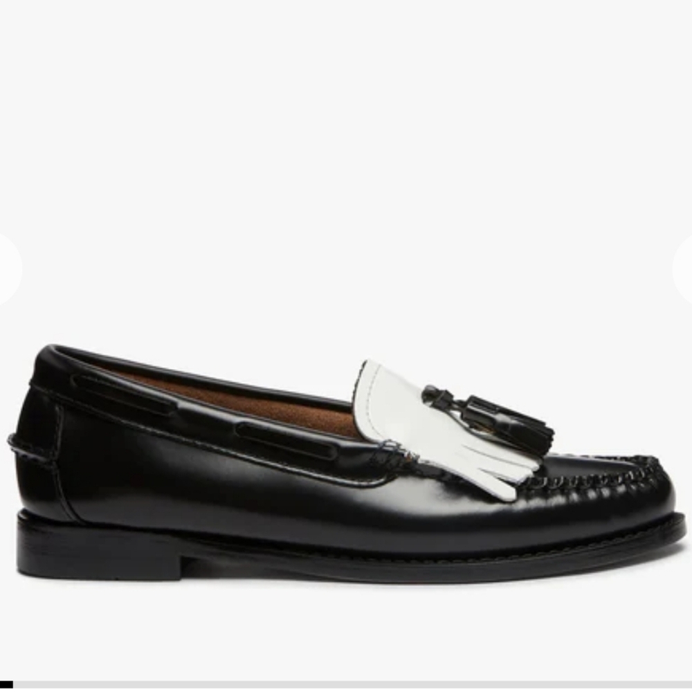 G.H. Bass & Co. Bass Weejuns Black & White Fringe Loafers Size 5 NWT - Picture 3 of 12